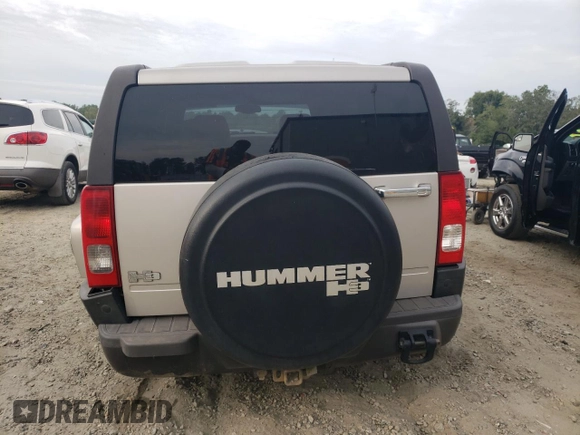 2006 Hummer H3 with VIN 5GTDN136868327399, listed as a Copart auction lot 71271254 with 182,911 mi miles and Salvage Title. Bid and sale history available at carsss.com. Image 6.