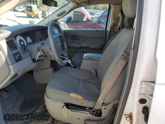 2004 Dodge Durango SXT with VIN 1D4HD38K84F199738, listed as a Copart auction lot 80340834 with 212,587 mi miles and Salvage title. Bid and sale history available at DreamBid. Image 7.