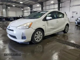 2012 Toyota Prius One z VIN JTDKDTB30C1517982, wystawiony jako Copart lot #54663635 z przebiegiem 252 184 mil mil oraz Szkoda całkowita • Salvage title. Historia ofert i sprzedaży dostępna na DreamBid. Obrazek 1.