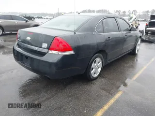 2008 Chevrolet Impala LT with VIN 2G1WC583581302857, listed as a IAAI auction lot 41602210 with 212,895 mi miles and . Bid and sale history available at DreamBid. Image 4.