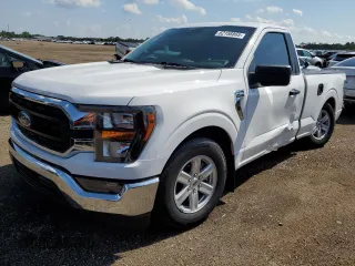2022 Ford F-150 XL z VIN 1FTMF1C5XNKE58945, wystawiony jako Copart lot #62158865 z przebiegiem 16 312 mil mil oraz Szkoda całkowita • Salvage title. Historia ofert i sprzedaży dostępna na DreamBid. Obrazek 1.