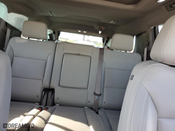 2021 Chevrolet Suburban LT with VIN 1GNSCCKD0MR313964, listed as a Copart auction lot 47876455 with 30,213 mi miles and Salvage Title. Bid and sale history available at carsss.com. Image 10.