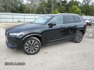 2022 Volvo XC90 Momentum with VIN YV4102CK3N1805700, listed as a Copart auction lot 82303984 with 31,877 mi miles and Salvage Title. Bid and sale history available at DreamBid. Image 1.