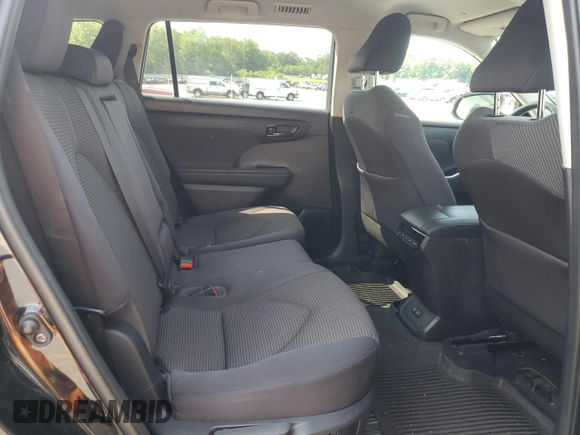 2021 Toyota Highlander L z VIN 5TDBZRBH2MS557694, wystawiony jako Copart lot #61921955 z przebiegiem 39 634 mil mil oraz Szkoda całkowita • Salvage title. Historia ofert i sprzedaży dostępna na DreamBid. Obrazek 11.