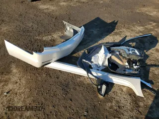 2014 Cadillac CTS Performance RWD z VIN 1G6AS5S34E0180516, wystawiony jako Copart lot #85547924 z przebiegiem 120 645 mil mil oraz Szkoda całkowita • Salvage title. Historia ofert i sprzedaży dostępna na DreamBid. Obrazek 14.