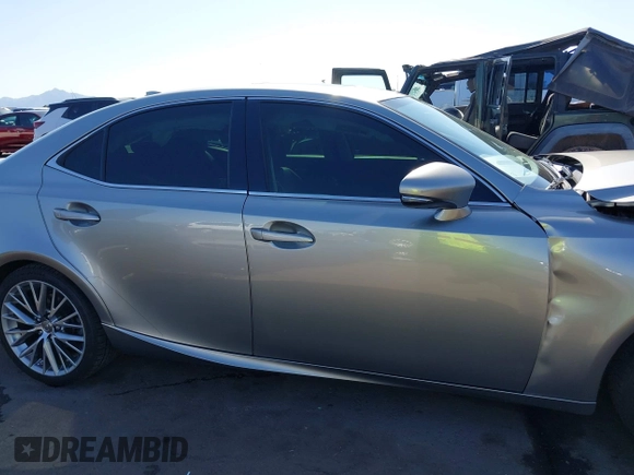 2015 Lexus IS 250 with VIN JTHCF1D23F5021139, listed as a IAAI auction lot 42105880 with 141,580 mi miles and . Bid and sale history available at DreamBid. Image 13.