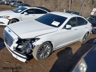 2015 Hyundai Genesis 3.8L with VIN KMHGN4JEXFU091650, listed as a IAAI auction lot 41620534 with 125,626 mi miles. Bid and sale history available at carsss.com. Image 18.