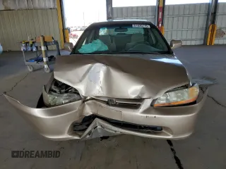 2000 Honda Accord SE with VIN 1HGCG6698YA065526, listed as a Copart auction lot 51830715 with 262,393 mi miles and Salvage title. Bid and sale history available at DreamBid. Image 5.