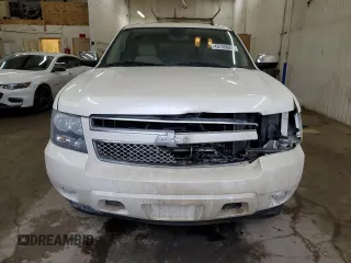 2008 Chevrolet Suburban LTZ with VIN 1GNFK16368R193216, listed as a Copart auction lot 43755925 with 222,905 mi miles and Salvage Title. Bid and sale history available at carsss.com. Image 5.