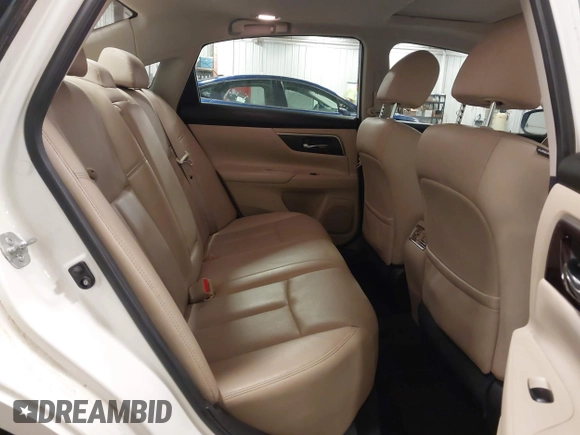 2015 Nissan Altima S with VIN 1N4AL3AP9FN310352, listed as a IAAI auction lot 41902234 with 60,132 mi miles and . Bid and sale history available at DreamBid. Image 8.