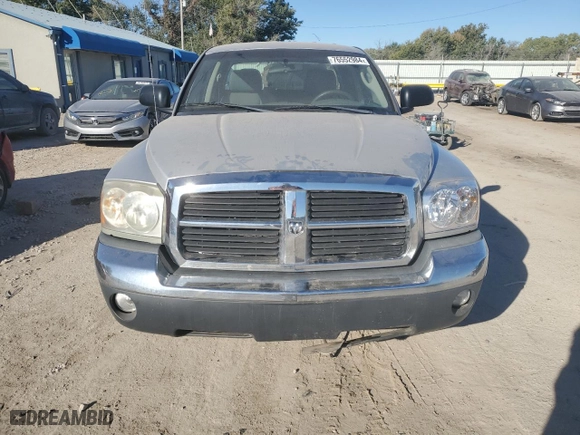 2005 Dodge Dakota SLT with VIN 1D7HW48N05S199870, listed as a Copart auction lot 76552984 with 0 mi miles and Salvage Title. Bid and sale history available at carsss.com. Image 5.