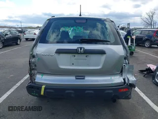 2008 Honda CR-V LX with VIN JHLRE38338C005828, listed as a IAAI auction lot 42042857 with 104,181 mi miles and . Bid and sale history available at carsss.com. Image 6.