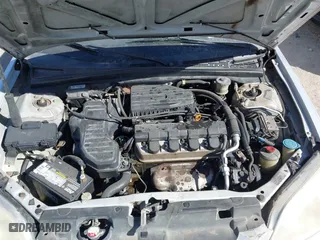 2001 Honda Civic EX with VIN 1HGEM22921L118201, listed as a IAAI auction lot 41692215 with 293,872 mi miles. Bid and sale history available at carsss.com. Image 10.