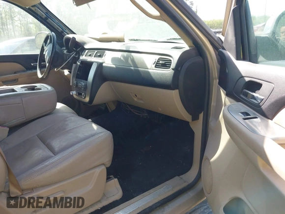2007 Chevrolet Avalanche LS z VIN 3GNEC12007G135346, wystawiony jako IAAI lot #42065408 z przebiegiem 183 821 mil mil oraz . Historia ofert i sprzedaży dostępna na DreamBid. Obrazek 5.