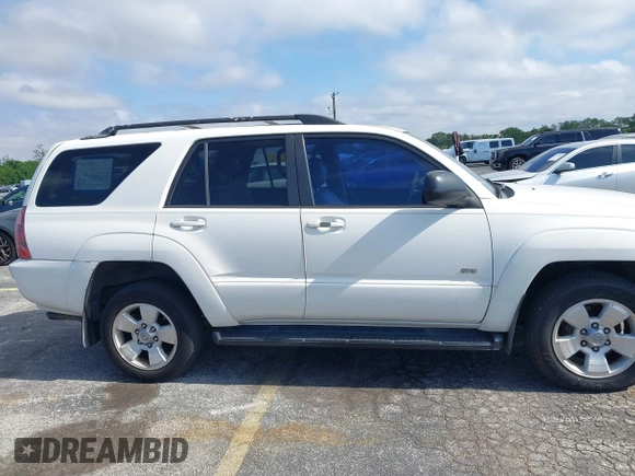 2005 Toyota 4Runner SR5 z VIN JTEZU14R750046647, wystawiony jako IAAI lot #42055705 z przebiegiem 279 909 mil mil oraz . Historia ofert i sprzedaży dostępna na DreamBid. Obrazek 13.
