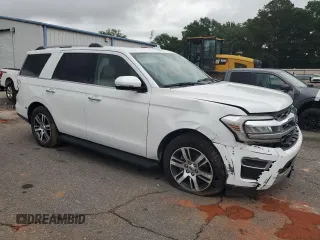2024 Ford Expedition Limited z VIN 1FMJU1K88REA11681, wystawiony jako Copart lot #48700995 z przebiegiem 28 948 mil mil oraz Czysty tytuł • Clean title. Historia ofert i sprzedaży dostępna na DreamBid. Obrazek 4.