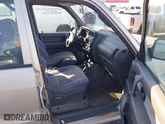 1998 Isuzu Trooper S with VIN JACDJ58X8W7912533, listed as a IAAI auction lot 41601845 with Not Provided miles and . Bid and sale history available at DreamBid. Image 5.
