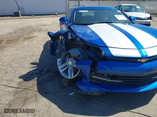 2017 Chevrolet Camaro 2LT with VIN 1G1FD1RX8H0139429, listed as a IAAI auction lot 40446926 with 161,760 mi miles. Bid and sale history available at carsss.com. Image 17.