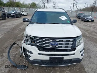 2016 Ford Explorer XLT with VIN 1FM5K8DH3GGD33465, listed as a IAAI auction lot 41949638 with 135,949 mi miles and . Bid and sale history available at carsss.com. Image 12.