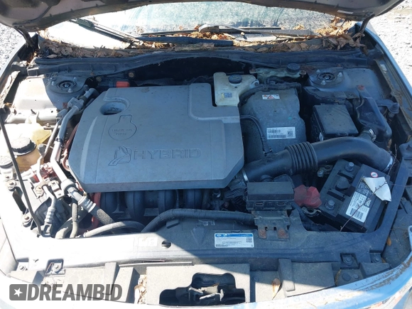 2010 Ford Fusion Hybrid z VIN 3FADP0L32AR148435, wystawiony jako IAAI lot #41987937 z przebiegiem 224 290 mil mil oraz . Historia ofert i sprzedaży dostępna na DreamBid. Obrazek 10.