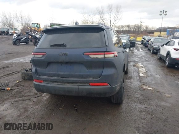 2021 Jeep Grand Cherokee Altitude z VIN 1C4RJKAG4M8168937, wystawiony jako IAAI lot #41556239 z przebiegiem 32 610 mil mil oraz . Historia ofert i sprzedaży dostępna na DreamBid. Obrazek 17.