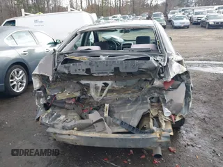 2005 Mitsubishi Galant ES with VIN 4A3AB36F75E033905, listed as a IAAI auction lot 41727545 with 327,983 mi miles. Bid and sale history available at carsss.com. Image 16.