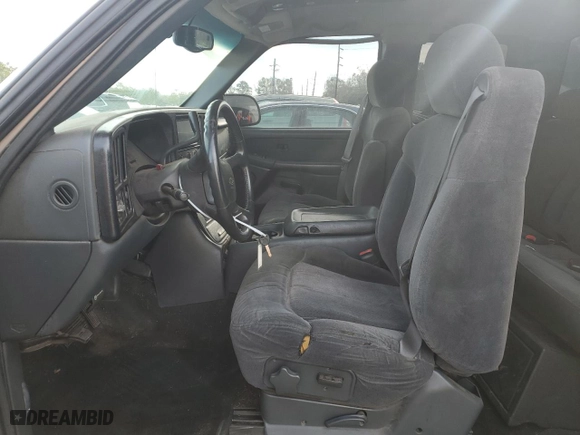 2001 Chevrolet Silverado 1500 LS with VIN 2GCEC19V111114418, listed as a Copart auction lot 47097465 with 156,691 mi miles and Salvage Title. Bid and sale history available at carsss.com. Image 7.