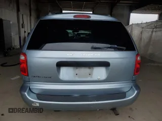 2006 Dodge Grand Caravan SE z VIN 1D4GP24RX6B719836, wystawiony jako Copart lot #56561705 z przebiegiem 141 033 mil mil oraz Szkoda całkowita • Salvage title. Historia ofert i sprzedaży dostępna na DreamBid. Obrazek 6.