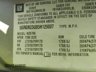 2005 Hummer H2 SUV with VIN 5GRGN23U85H129007, listed as a IAAI auction lot 41625417 with 102,389 mi miles. Bid and sale history available at carsss.com. Image 9.