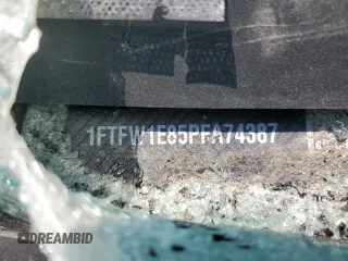 2023 Ford F-150 XL z VIN 1FTFW1E85PFA74387, wystawiony jako Copart lot #52504925 z przebiegiem Nie podano mil oraz Szkoda całkowita • Salvage title. Historia ofert i sprzedaży dostępna na DreamBid. Obrazek 12.