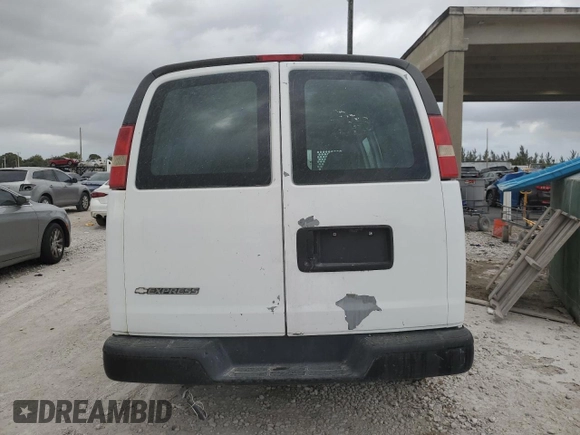 2008 Chevrolet Express Cargo Van with VIN 1GCGG25C581103901, listed as a Copart auction lot 47725165 with 162,358 mi miles and Clean Title. Bid and sale history available at carsss.com. Image 6.