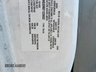 2000 GMC Savana z VIN 1GTHG35R8Y1229622, wystawiony jako Copart lot #59042745 z przebiegiem 85 409 mil mil oraz Szkoda całkowita • Salvage title. Historia ofert i sprzedaży dostępna na DreamBid. Obrazek 12.