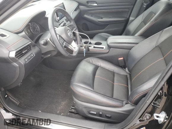 2019 Nissan Altima SR with VIN 1N4BL4CV3KC159178, listed as a Copart auction lot 53447525 with 33,590 mi miles and Salvage Title. Bid and sale history available at DreamBid. Image 7.