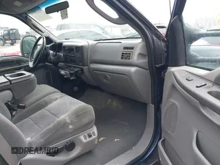 2003 Ford F-350 XL with VIN 1FTSW31P33EB81381, listed as a IAAI auction lot 41119095 with 300,858 mi miles and . Bid and sale history available at DreamBid. Image 5.