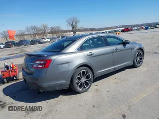 2013 Ford Taurus SHO с VIN 1FAHP2KT0DG220825, выставлен на аукционе IAAI как лот 41851095 с пробегом 163 797 миль миль и . История ставок и продаж доступна на DreamBid. Изображение 4.