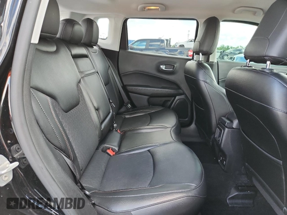 2019 Jeep Compass Latitude с VIN 3C4NJCBB6KT788985, выставлен на аукционе Copart как лот 61427685 с пробегом 59 256 миль миль и Списание • Salvage title. История ставок и продаж доступна на DreamBid. Изображение 11.