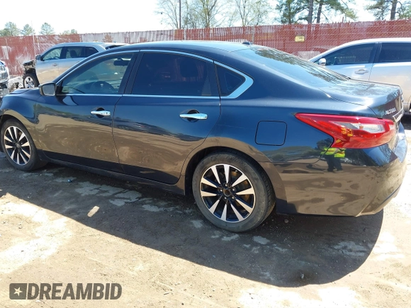2018 Nissan Altima SV with VIN 1N4AL3AP1JC104169, listed as a IAAI auction lot 41847432 with 228,737 mi miles and . Bid and sale history available at DreamBid. Image 3.
