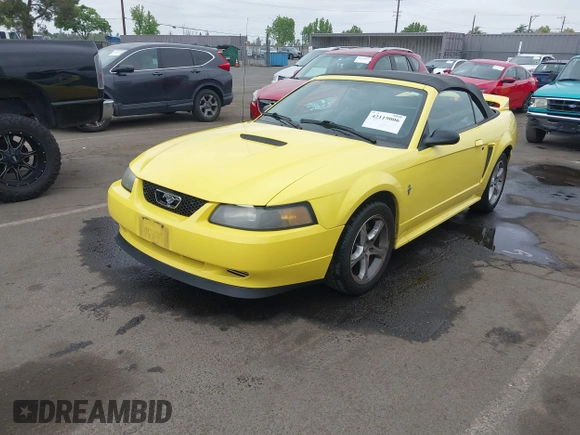 2001 Ford Mustang Deluxe с VIN 1FAFP44451F131472, выставлен на аукционе IAAI как лот 42119006 с пробегом 63 388 миль миль и . История ставок и продаж доступна на DreamBid. Изображение 18.