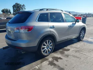 2008 Mazda CX-9 Grand Touring with VIN JM3TB38V380148820, listed as a IAAI auction lot 41391813 with 188,300 mi miles. Bid and sale history available at carsss.com. Image 4.
