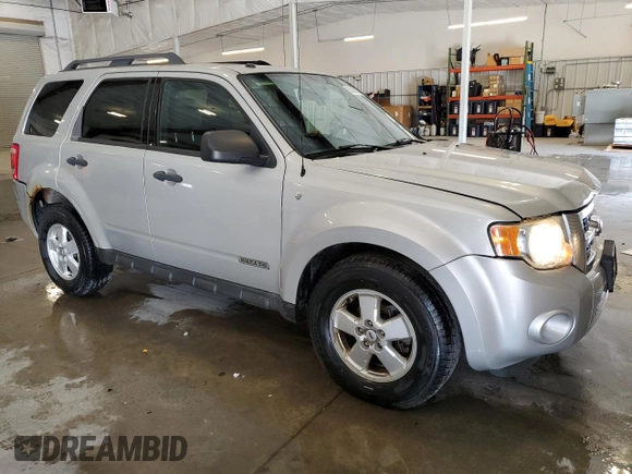 2008 Ford Escape XLT с VIN 1FMCU931X8KB50283, выставлен на аукционе Copart как лот 58369735 с пробегом 197 394 миль миль и Списание • Salvage title. История ставок и продаж доступна на DreamBid. Изображение 4.