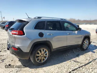 2015 Jeep Cherokee Limited with VIN 1C4PJMDSXFW765544, listed as a Copart auction lot 52384255 with 118,214 mi miles and Clean Title. Bid and sale history available at carsss.com. Image 3.