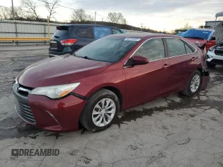 2015 Toyota Camry XLE with VIN 4T1BF1FK1FU906466, listed as a Copart auction lot 86918264 with 70,565 mi miles and Salvage Title. Bid and sale history available at carsss.com. Image 1.