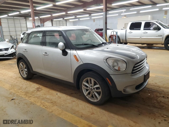 2014 MINI Cooper Countryman with VIN WMWZB3C54EWR38546, listed as a Copart auction lot 47756825 with 84,204 mi miles and Salvage Title. Bid and sale history available at carsss.com. Image 4.
