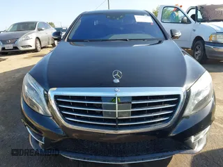 2014 Mercedes-Benz S 550 z VIN WDDUG8CBXEA039906, wystawiony jako IAAI lot #42323455 z przebiegiem 96 692 mil mil oraz . Historia ofert i sprzedaży dostępna na DreamBid. Obrazek 13.
