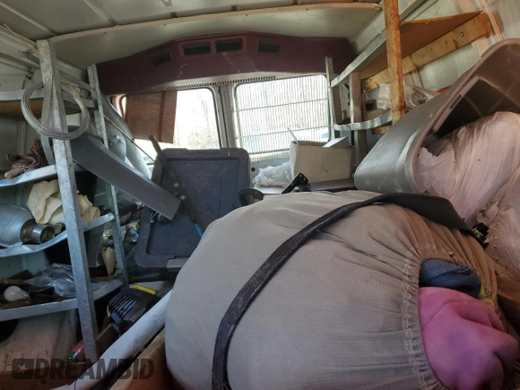 1995 Chevrolet Chevy Van z VIN 1GCEG25Z1SF202088, wystawiony jako Copart lot #44373315 z przebiegiem 184 821 mil mil oraz Szkoda całkowita • Salvage title. Historia ofert i sprzedaży dostępna na DreamBid. Obrazek 11.