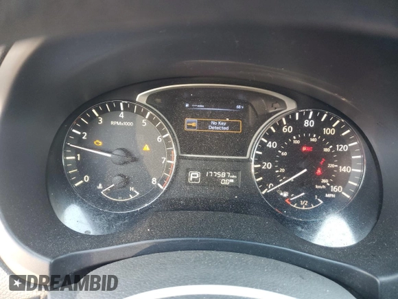 2014 Nissan Altima SV with VIN 1N4AL3AP0EN207514, listed as a Copart auction lot 46327985 with 177,587 mi miles and Salvage Title. Bid and sale history available at DreamBid. Image 9.
