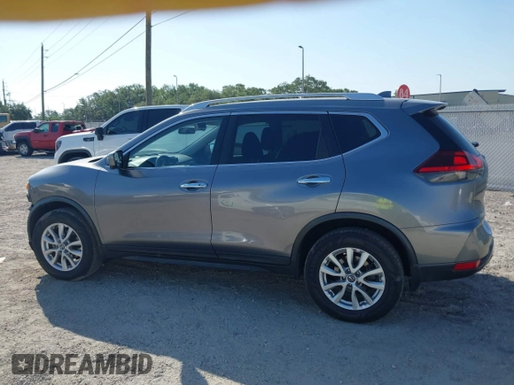 2018 Nissan Rogue SV with VIN KNMAT2MV0JP615928, listed as a IAAI auction lot 42103676 with 38,999 mi miles. Bid and sale history available at carsss.com. Image 14.