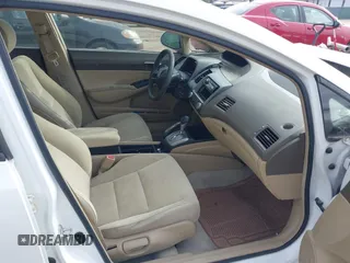 2006 Honda Civic LX with VIN 1HGFA165X6L116444, listed as a IAAI auction lot 42114086 with 161,815 mi miles and . Bid and sale history available at DreamBid. Image 5.