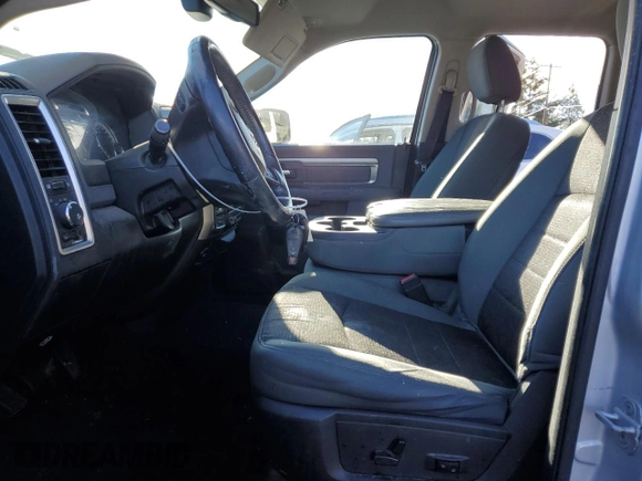 2013 Ram 1500 SLT z VIN 1C6RR7GG0DS668536, wystawiony jako Copart lot #81799564 z przebiegiem 200 594 mil mil oraz Szkoda całkowita • Salvage title. Historia ofert i sprzedaży dostępna na DreamBid. Obrazek 7.