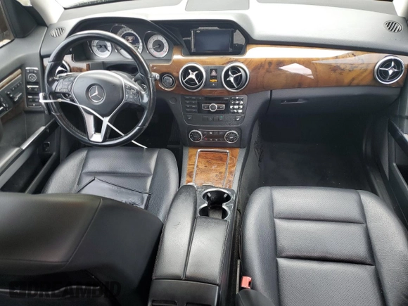 2013 Mercedes-Benz GLK 350 with VIN WDCGG8JB4DF999972, listed as a Copart auction lot 71007264 with 75,841 mi miles and Salvage Title. Bid and sale history available at DreamBid. Image 8.
